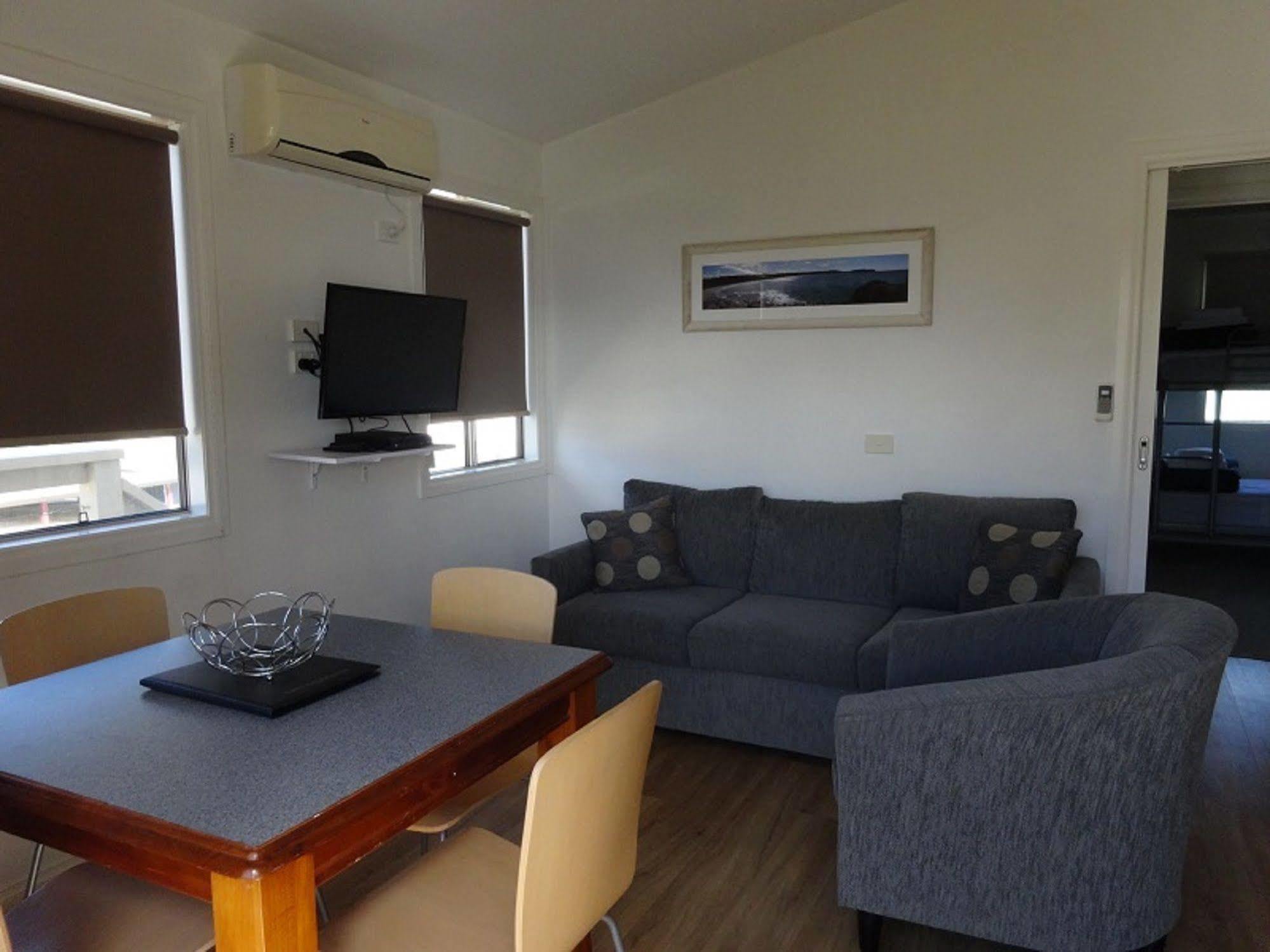 Caseys Beach Holiday Park Sunshine Bay Exterior photo